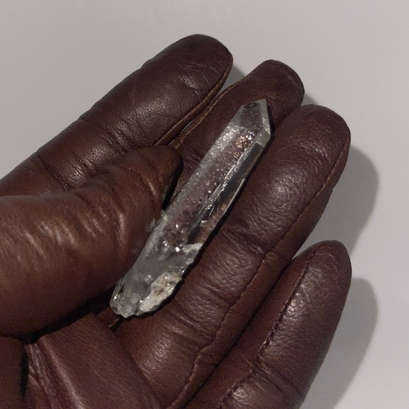 Lemurian Quartz with inclusions - Picture 6 of 9